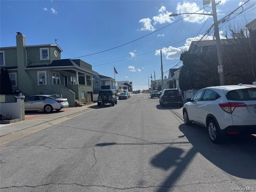46 Clayton Avenue East Atlantic Beach, NY 11561