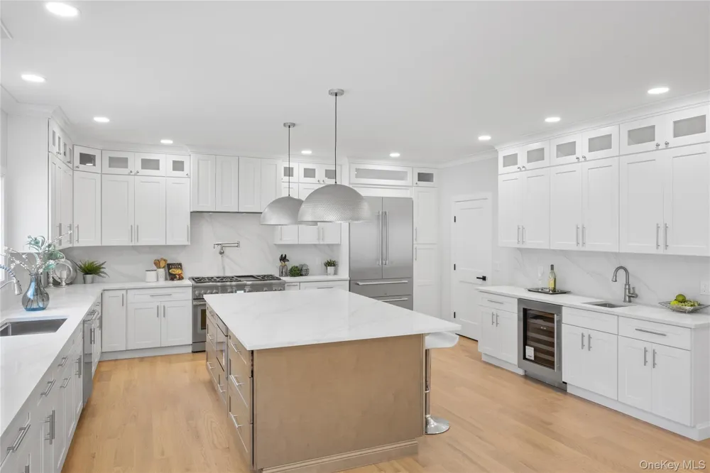 206 Beverly Road Huntington Station, NY 11746