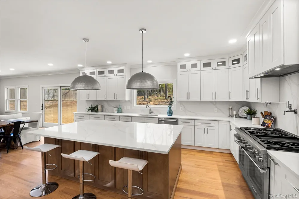 206 Beverly Road Huntington Station, NY 11746