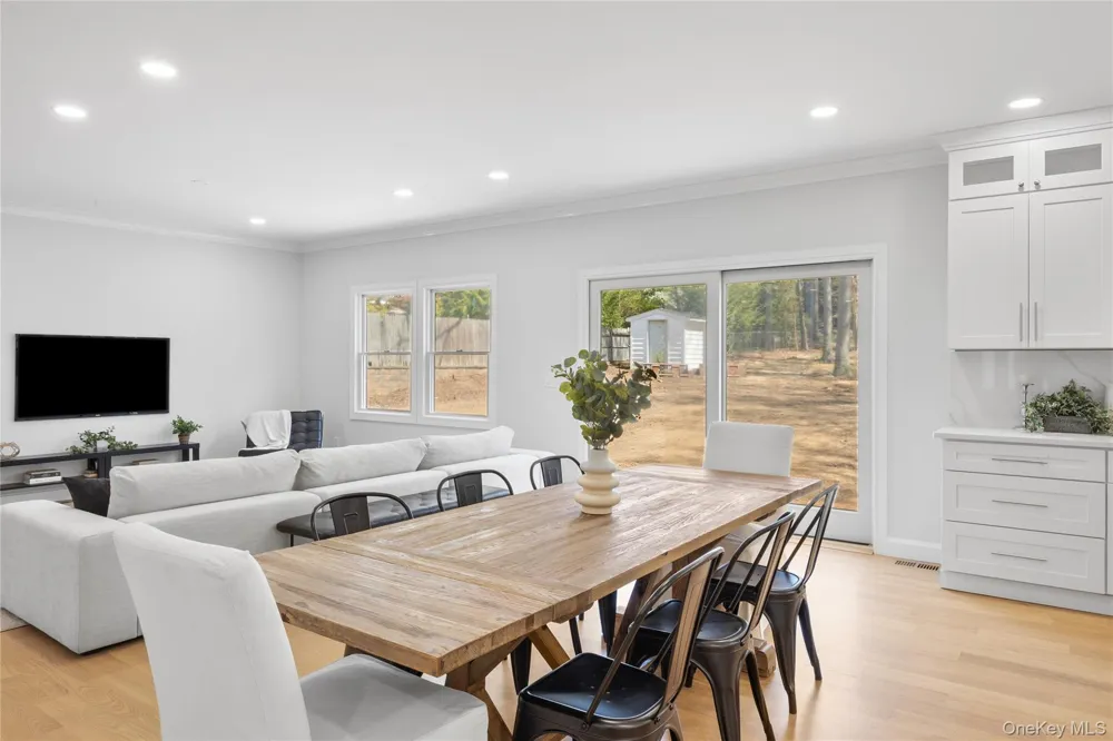 206 Beverly Road Huntington Station, NY 11746