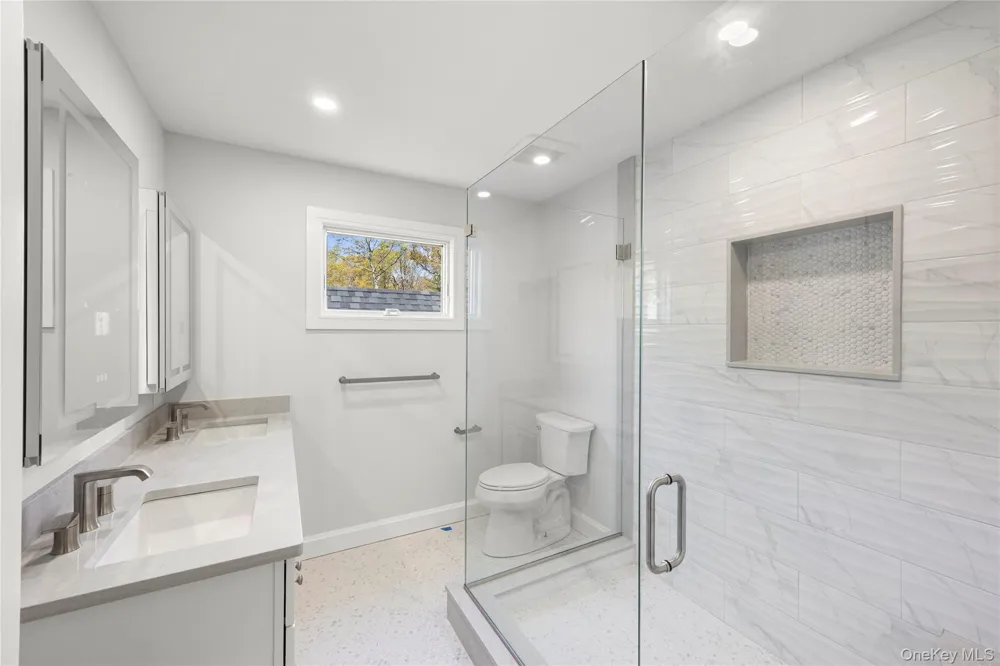 206 Beverly Road Huntington Station, NY 11746