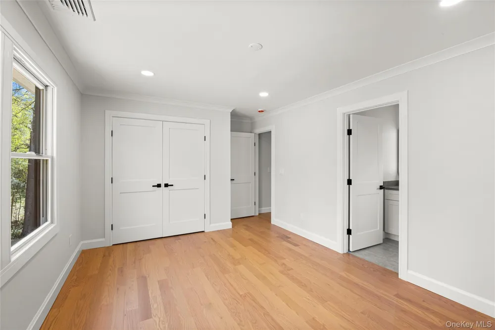 206 Beverly Road Huntington Station, NY 11746