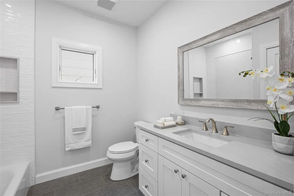 206 Beverly Road Huntington Station, NY 11746
