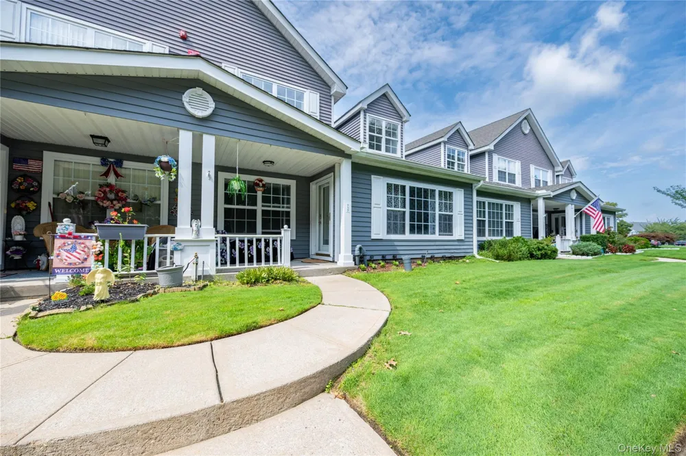 717 Spring Lake Drive Middle Island, NY 11953