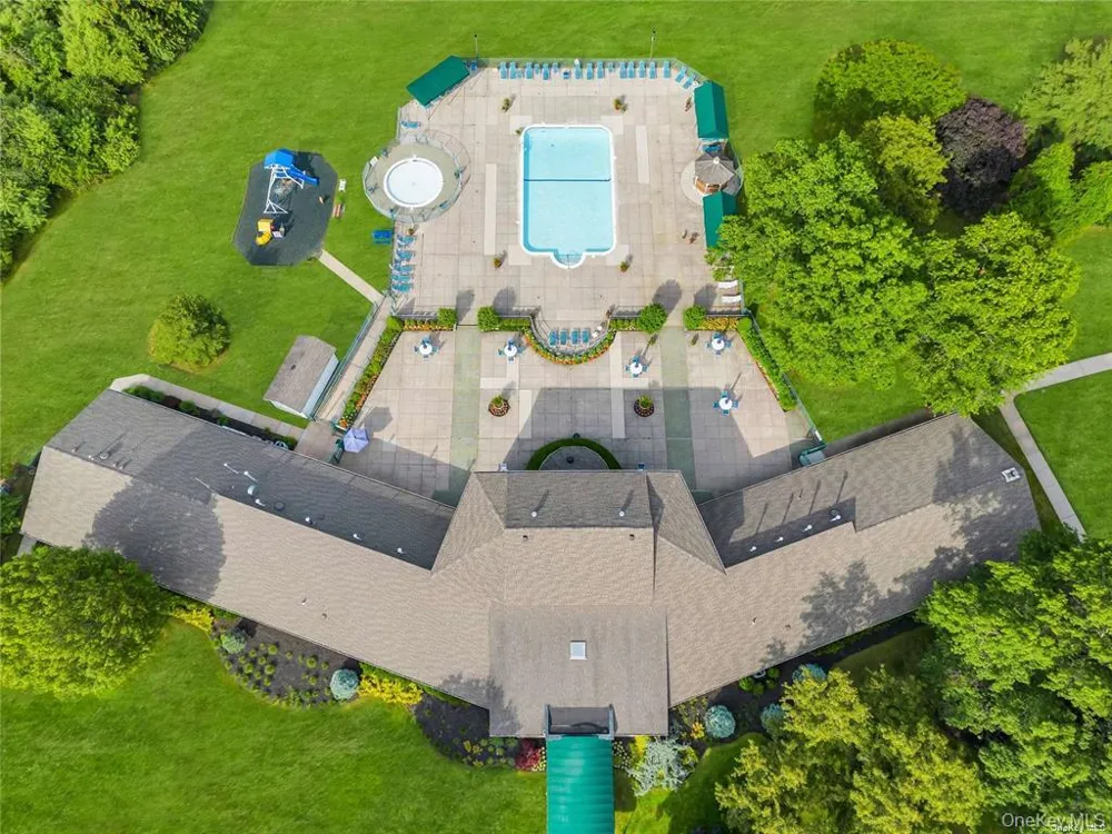 717 Spring Lake Drive Middle Island, NY 11953