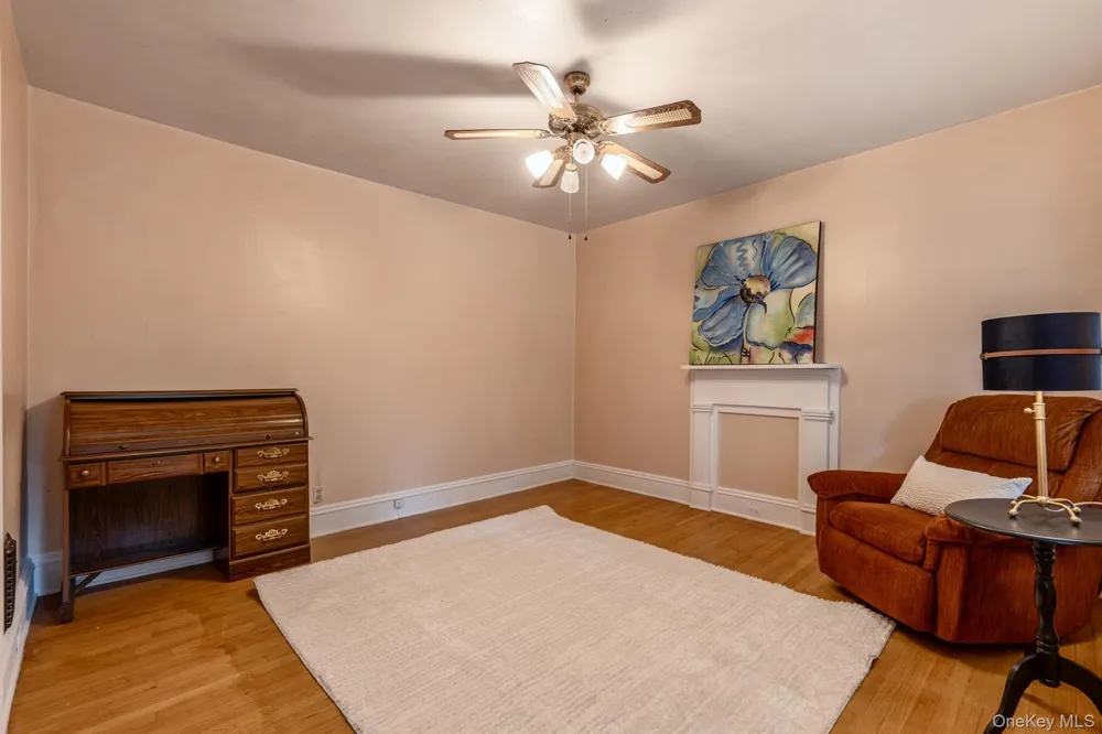 144 Henry Street Kingston, NY 12401