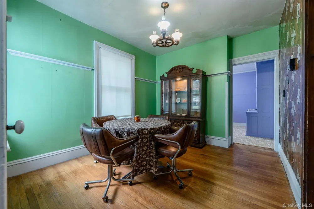 144 Henry Street Kingston, NY 12401