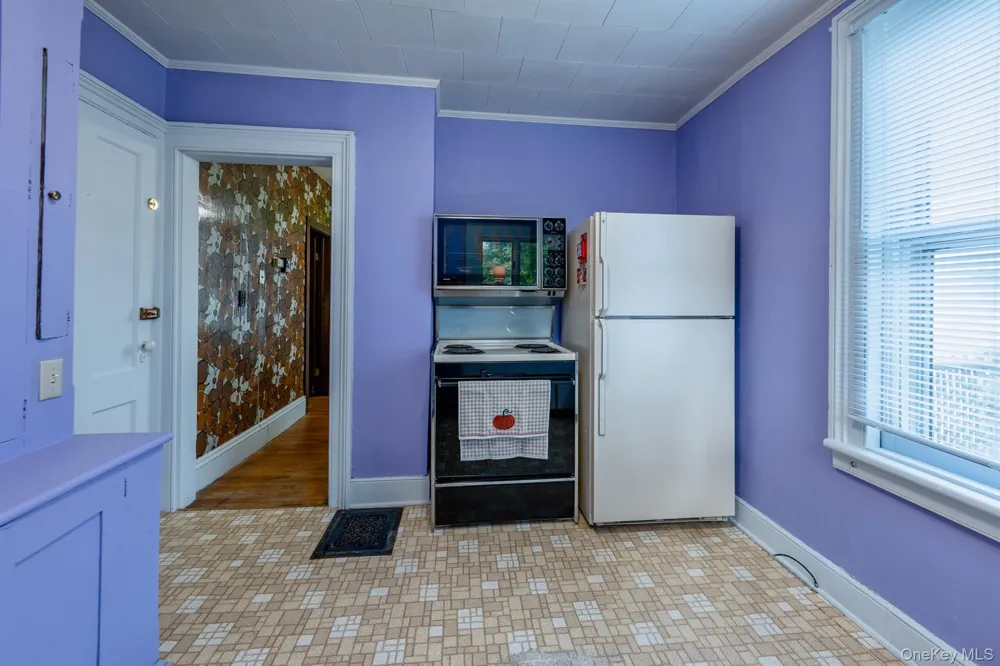 144 Henry Street Kingston, NY 12401