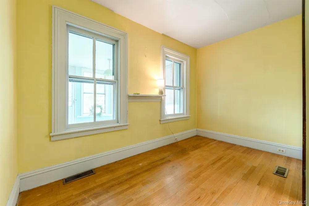 144 Henry Street Kingston, NY 12401