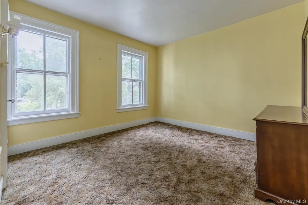 144 Henry Street Kingston, NY 12401