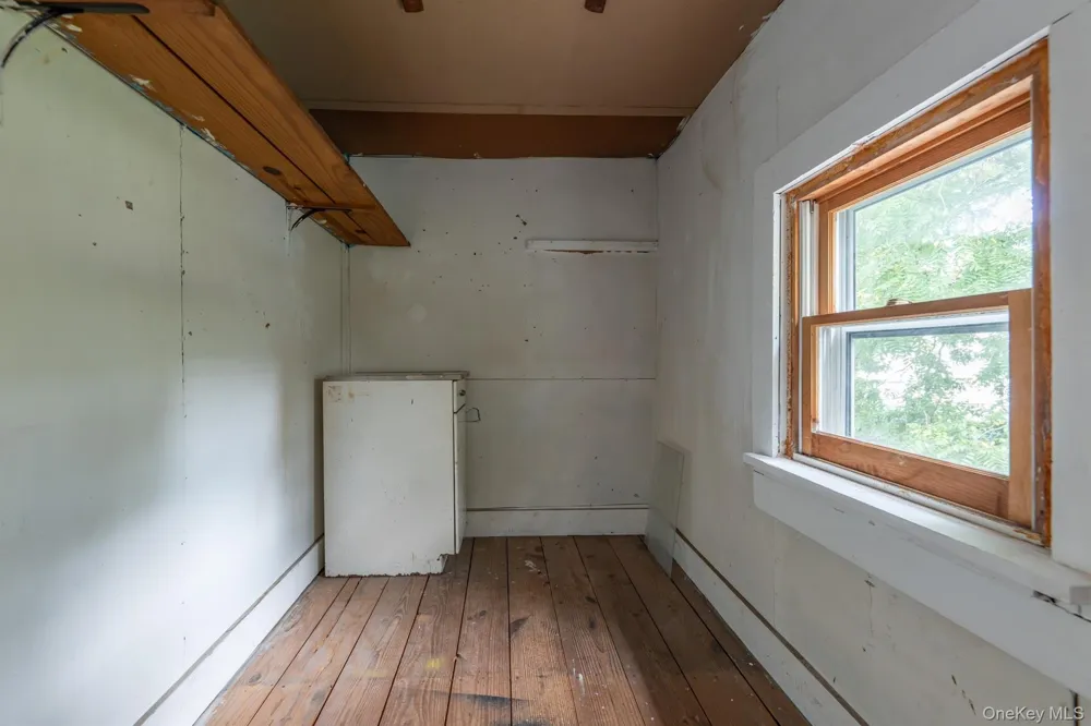 144 Henry Street Kingston, NY 12401