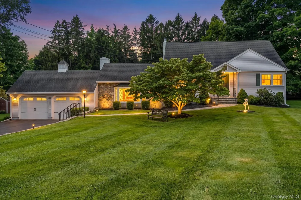 128 Lime Ridge Road Poughquag, NY 12570