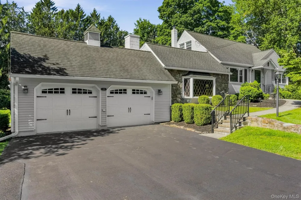 128 Lime Ridge Road Poughquag, NY 12570