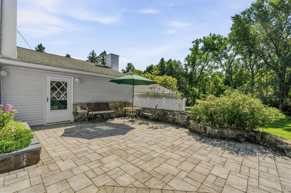 128 Lime Ridge Road Poughquag, NY 12570