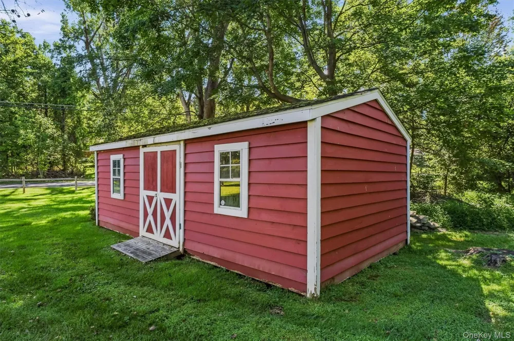 128 Lime Ridge Road Poughquag, NY 12570