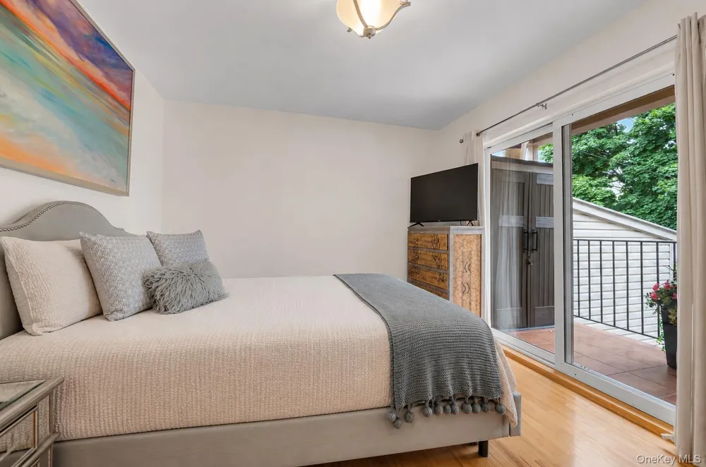 7137 70th Street #B Glendale, NY 11385