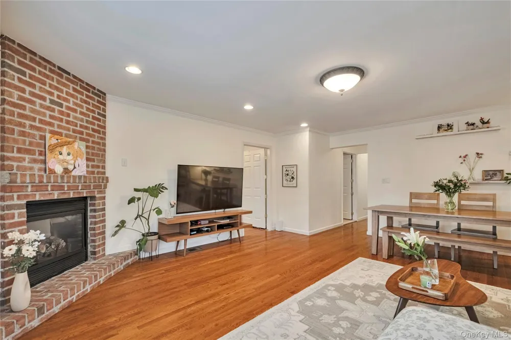 119 Montgomery Avenue #B Scarsdale, NY 10583