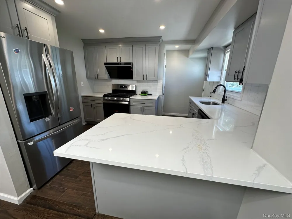 1839 Front Street East Meadow, NY 11554