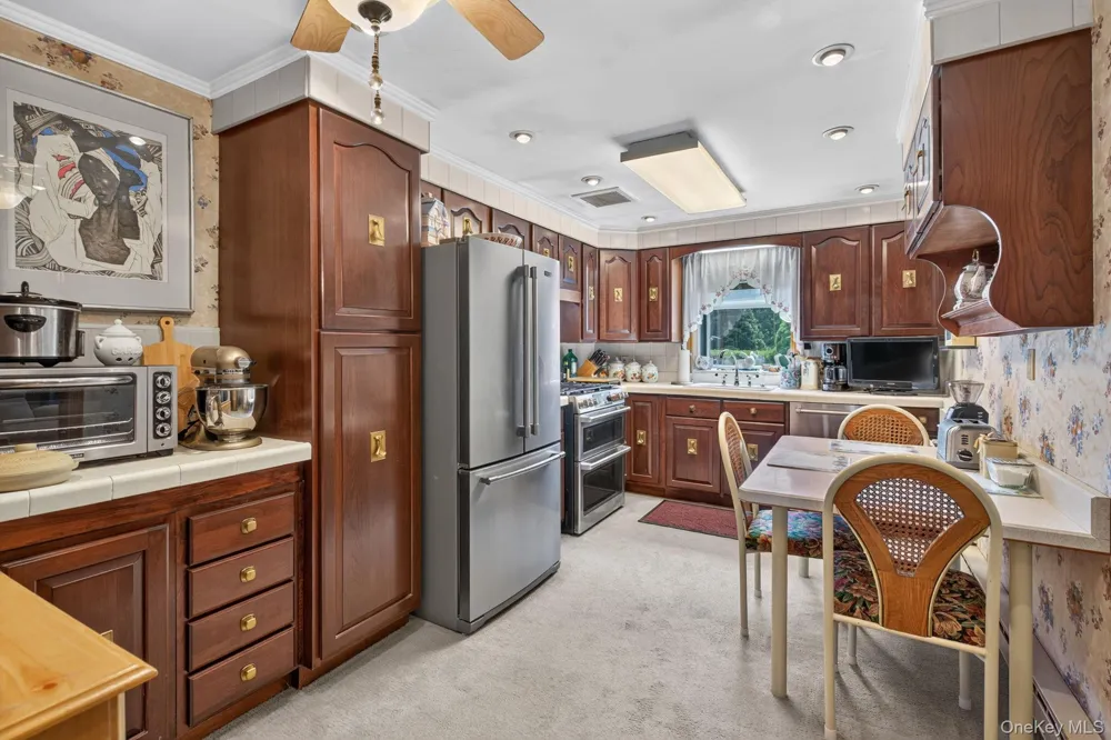 20 Sunset Circle Bloomingburg, NY 12721