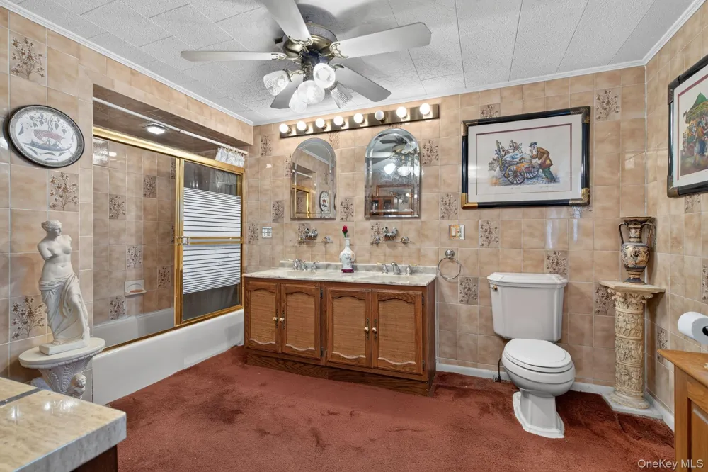 20 Sunset Circle Bloomingburg, NY 12721