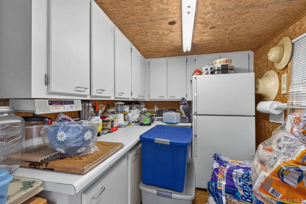 20 Sunset Circle Bloomingburg, NY 12721