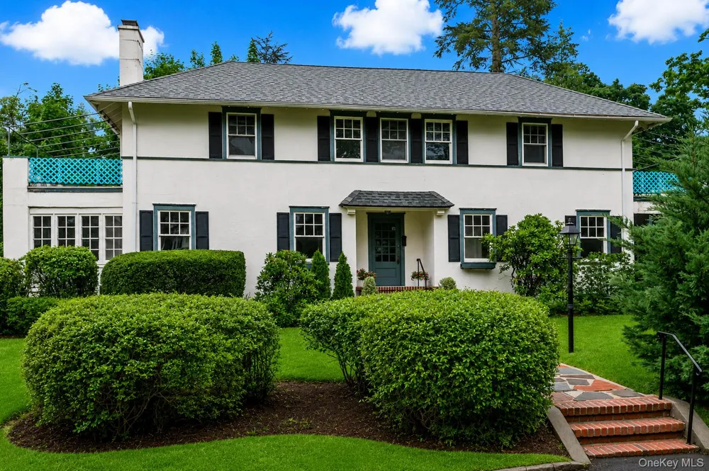 1 Sage Terrace Scarsdale, NY 10583