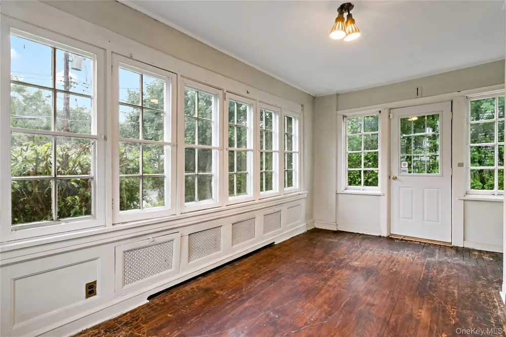 1 Sage Terrace Scarsdale, NY 10583