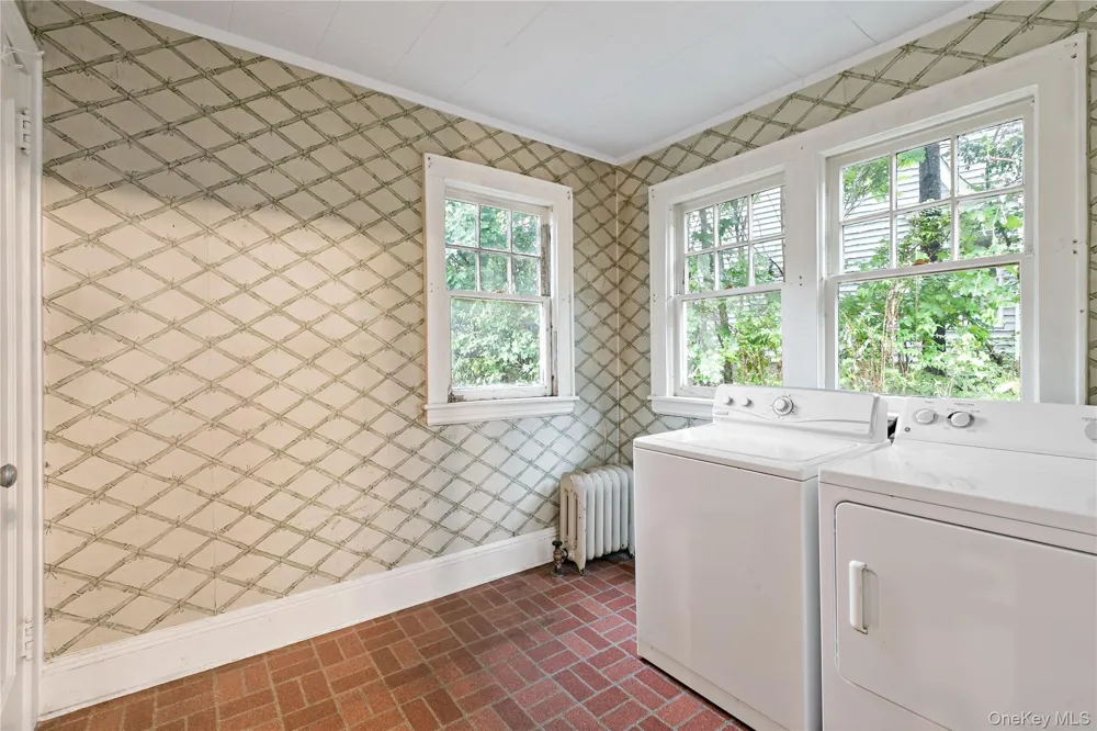 1 Sage Terrace Scarsdale, NY 10583