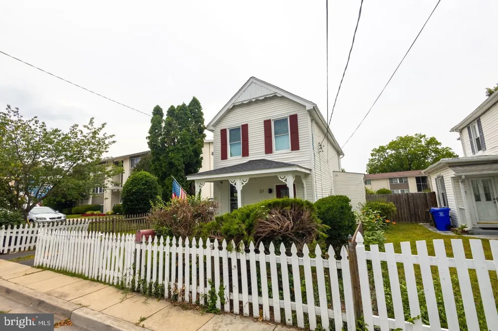 37 4TH STREET Laurel, MD 20707