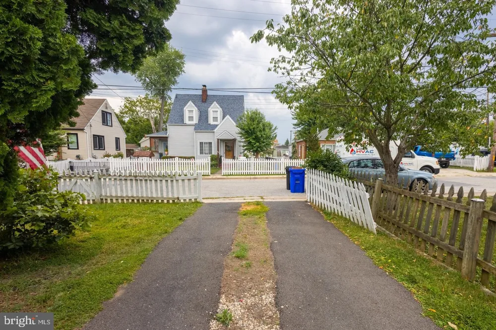 37 4TH STREET Laurel, MD 20707