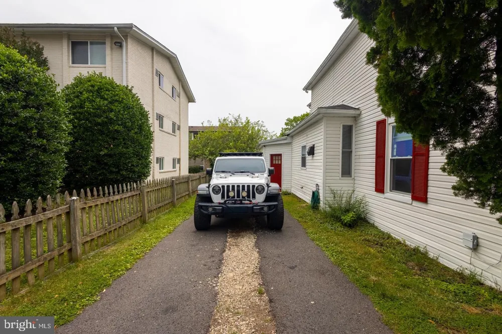 37 4TH STREET Laurel, MD 20707