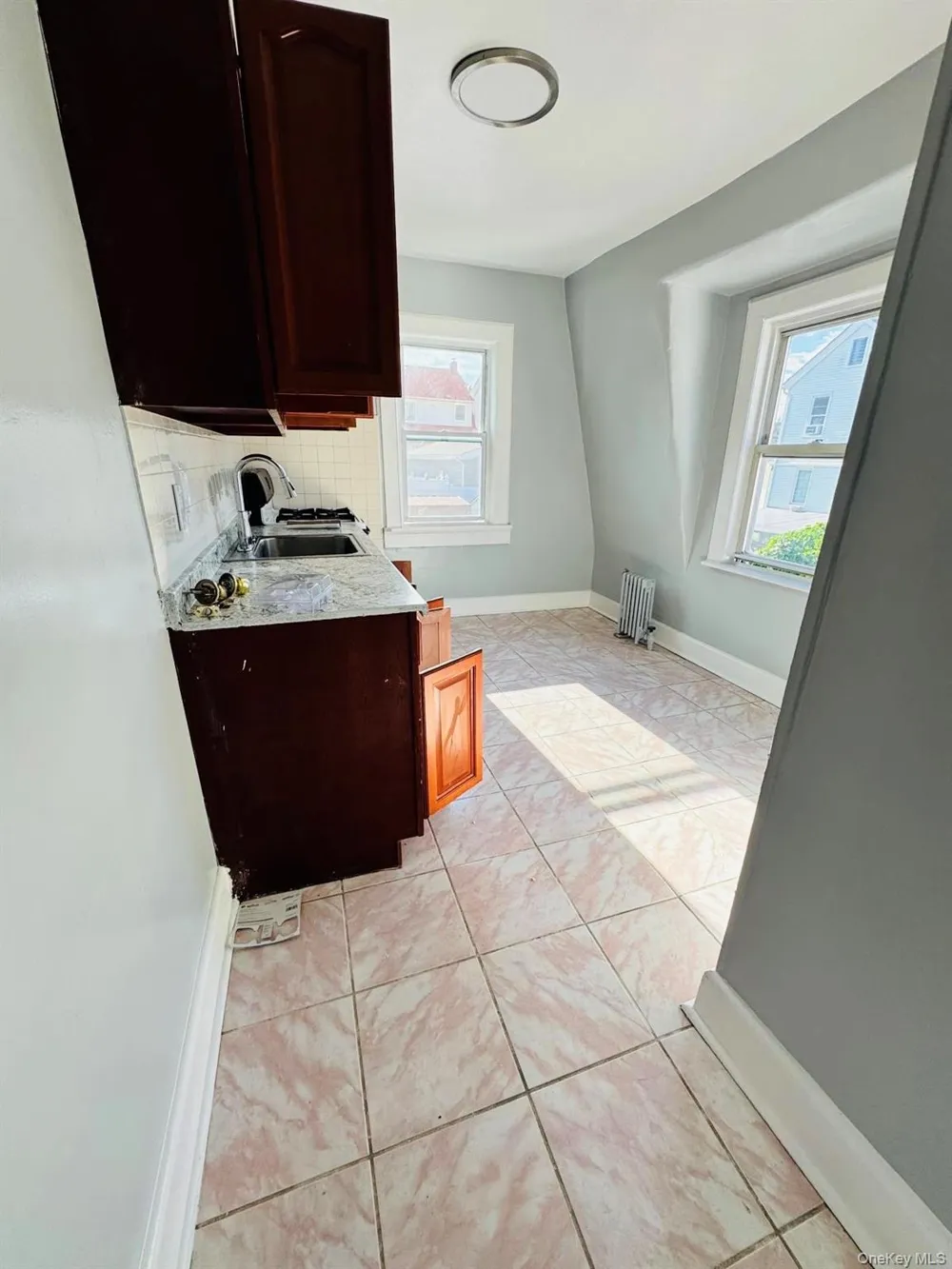 89-10 182nd Street #2nd floor Hollis, NY 11423