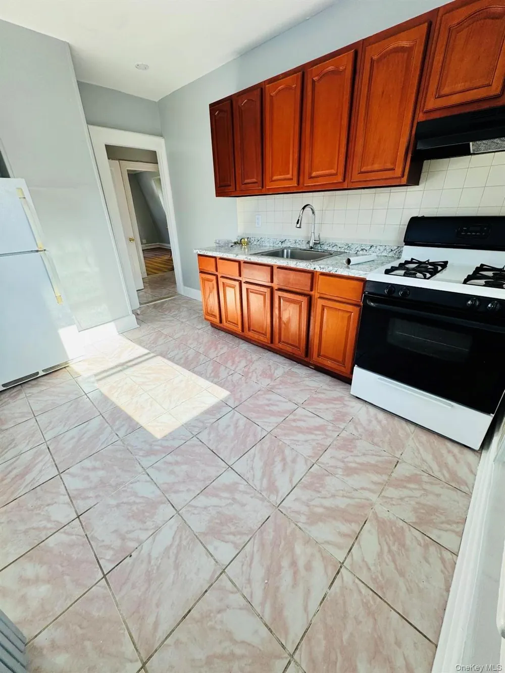89-10 182nd Street #2nd floor Hollis, NY 11423
