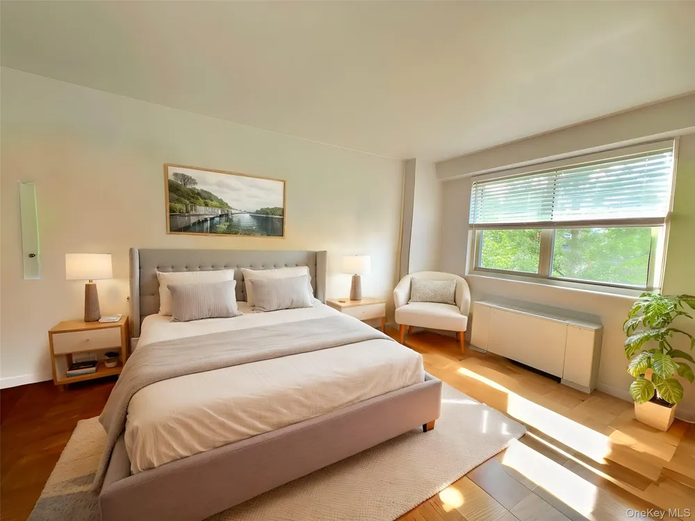 30 Lake Street #8D White Plains, NY 10603
