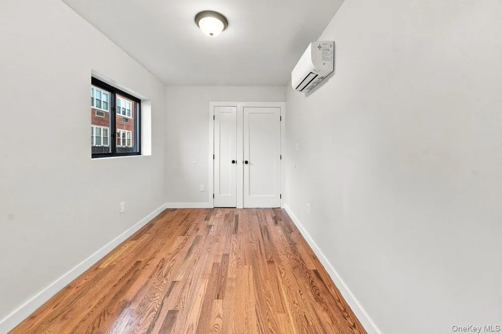 1978 Needham Bronx, NY 10466
