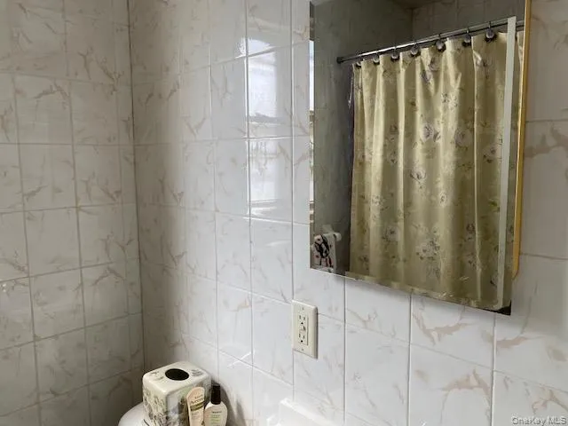 255-15 75th Avenue #G-1 Glen Oaks, NY 11004