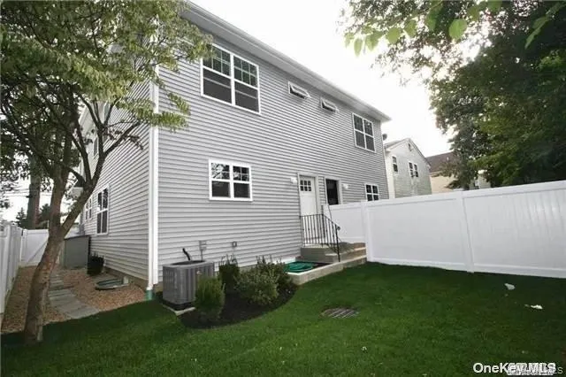 9 Mohegan Avenue #A Port Washington, NY 11050