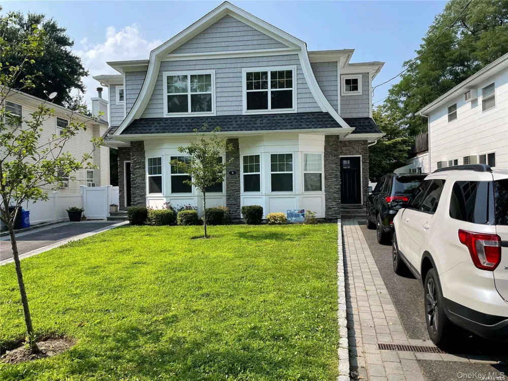 9 Mohegan Avenue #A Port Washington, NY 11050