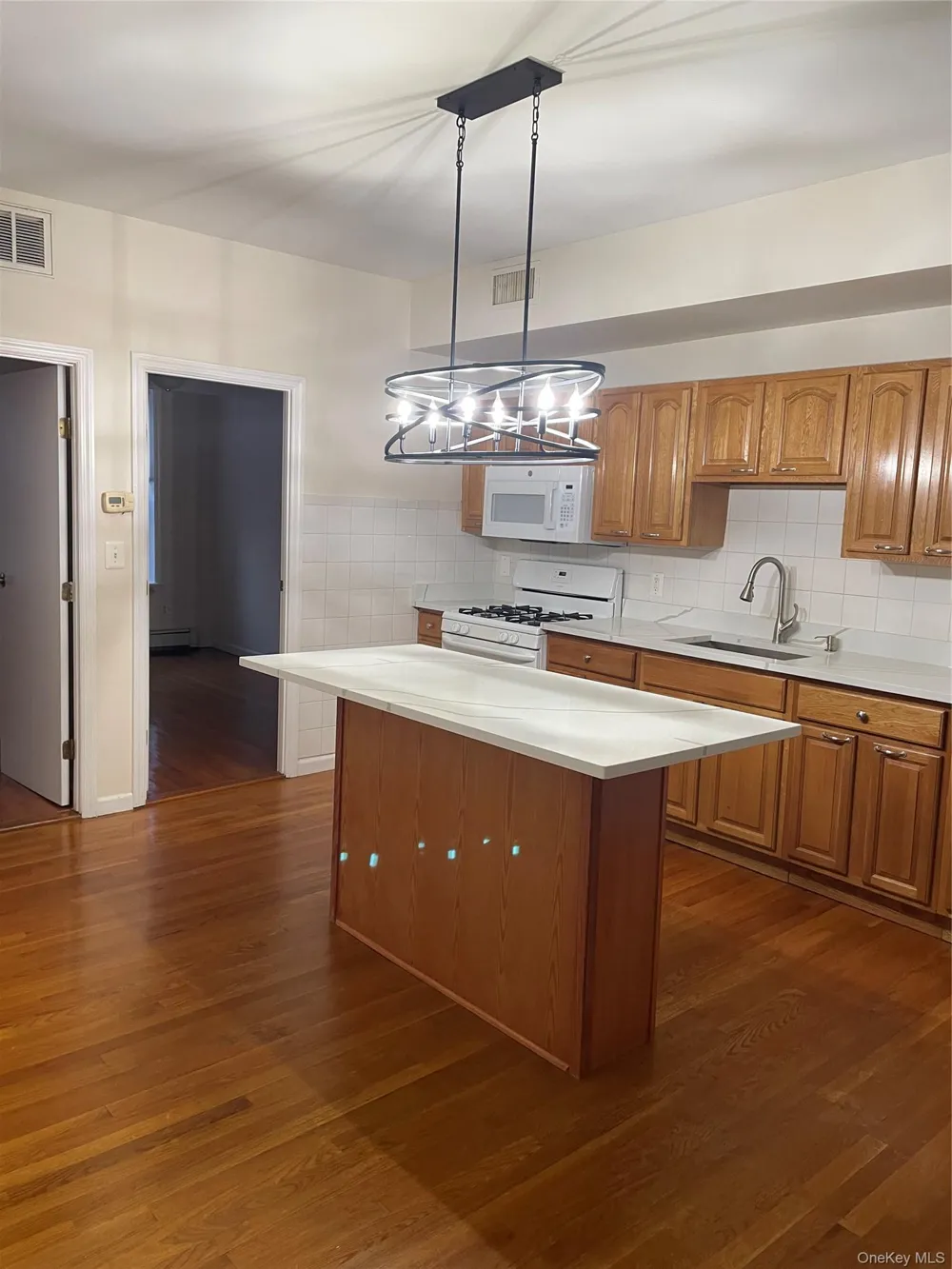 328 Troy Avenue Brooklyn, NY 11213