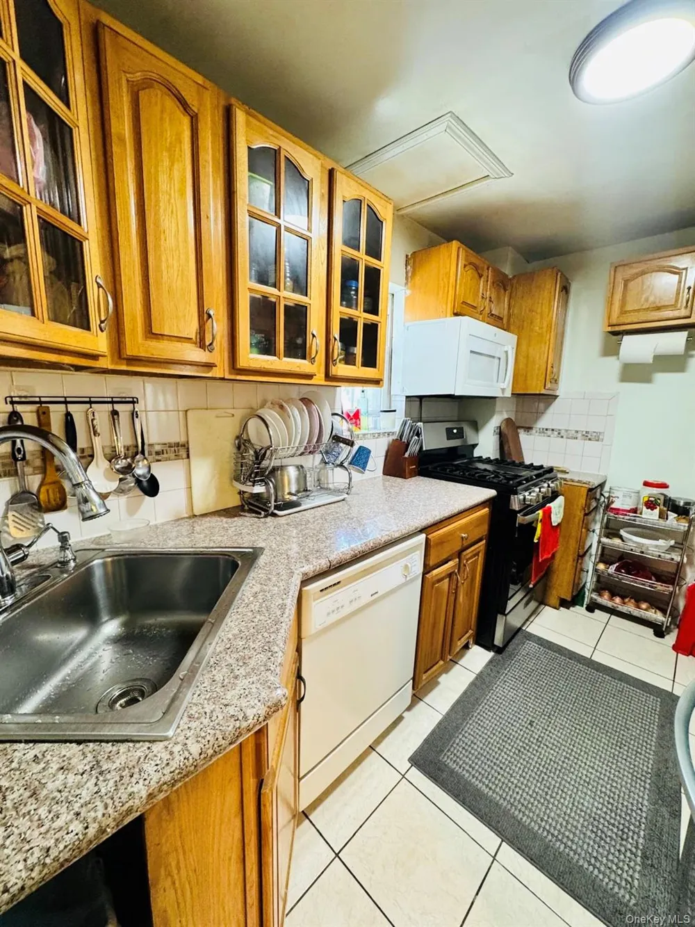 192-14 109th Avenue #1st floor Saint Albans, NY 11412