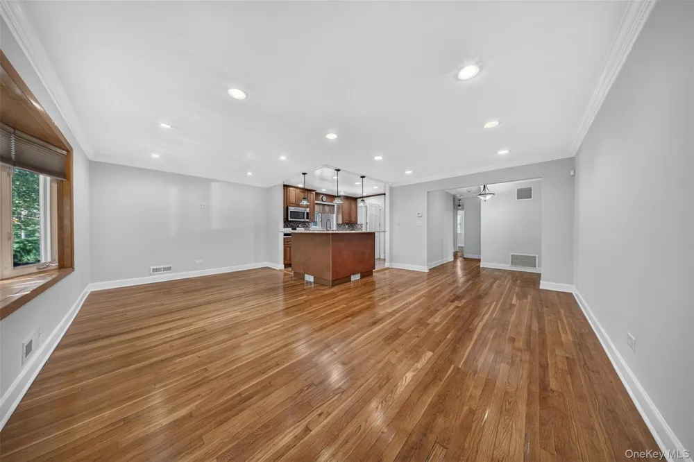 26-15 Clearview Expressway Bayside, NY 11360