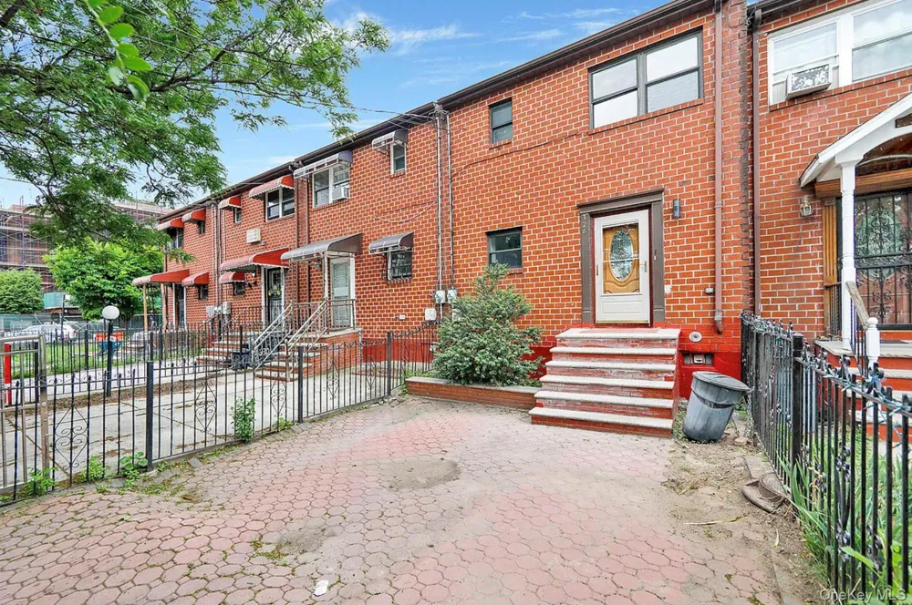 326 Berriman Street Brooklyn, NY 11208