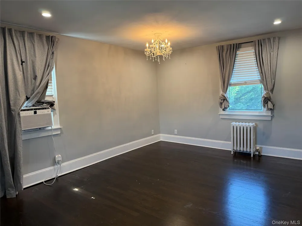 2100 Hillside Avenue Bellmore, NY 11710