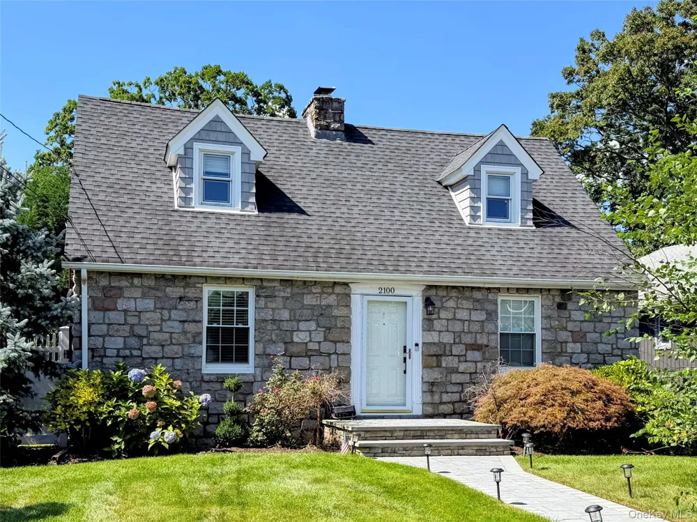 2100 Hillside Avenue Bellmore, NY 11710