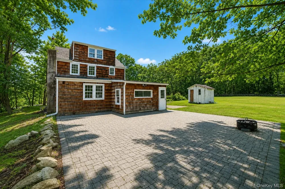 1835 Jacob Road Cortlandt Manor, NY 10567
