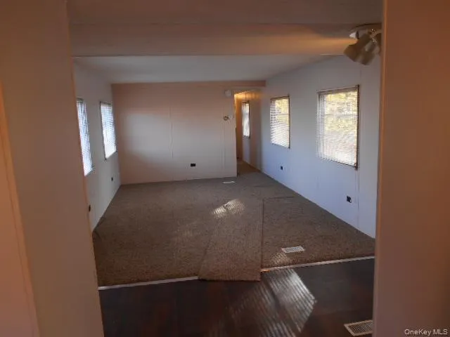 149 Schryver Street Esopus, NY 12429