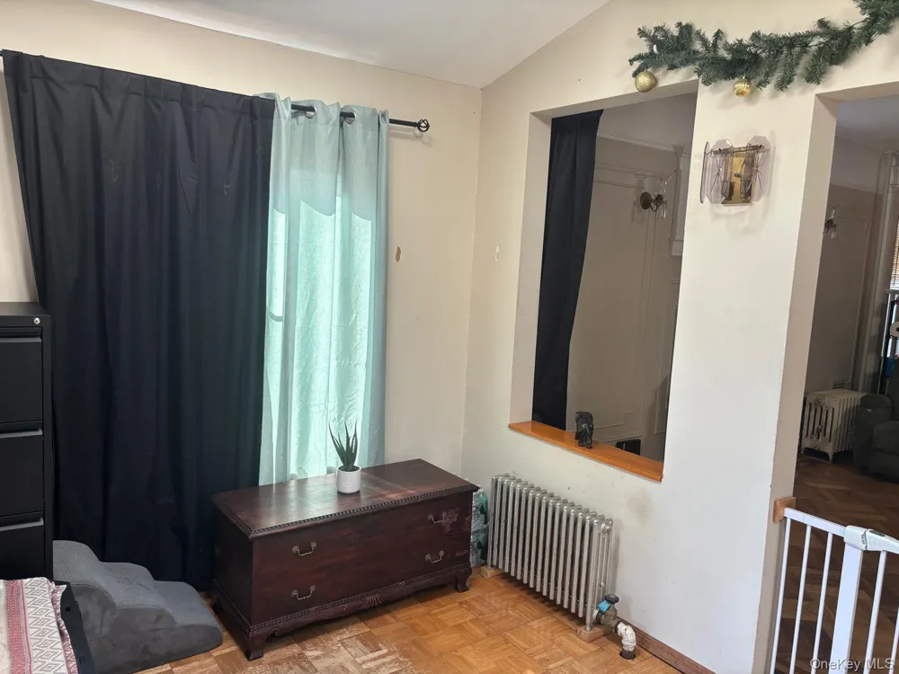 121-13 Hillside Avenue Richmond Hill, NY 11418
