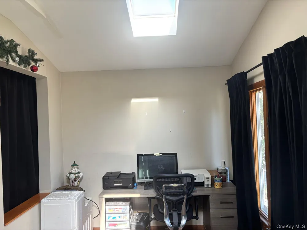 121-13 Hillside Avenue Richmond Hill, NY 11418