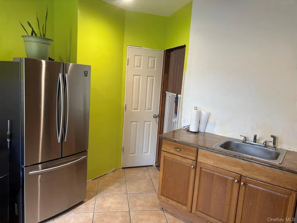 121-13 Hillside Avenue Richmond Hill, NY 11418