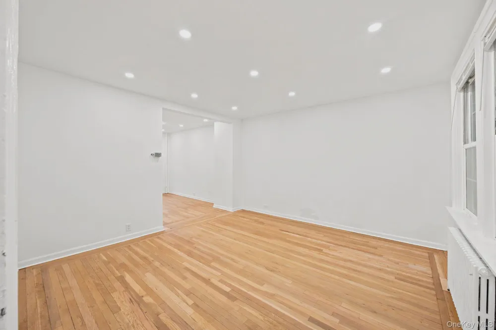 39-27 49th Street Sunnyside, NY 11104